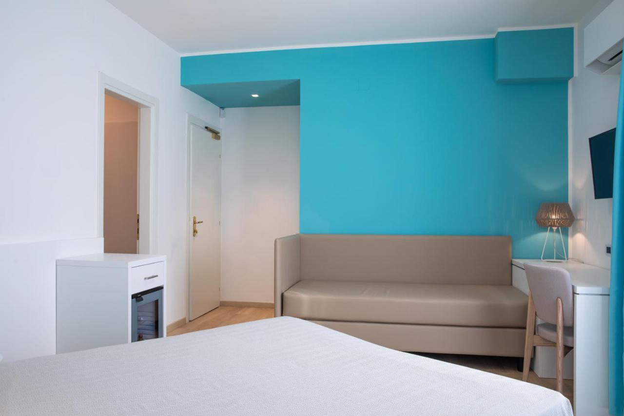 Lu' Hotel Maladroxia SantʼAntìoco Dış mekan fotoğraf