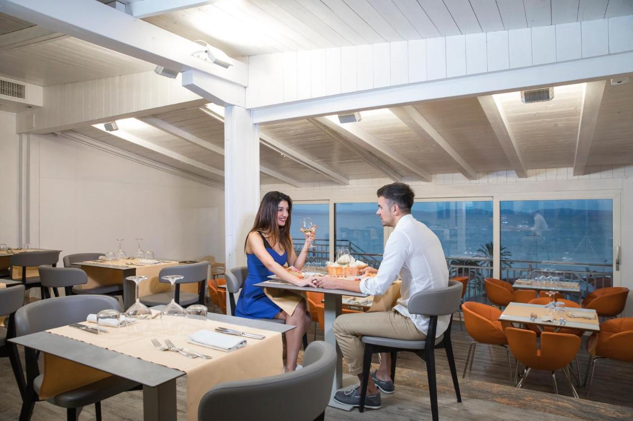 Lu' Hotel Maladroxia SantʼAntìoco Dış mekan fotoğraf
